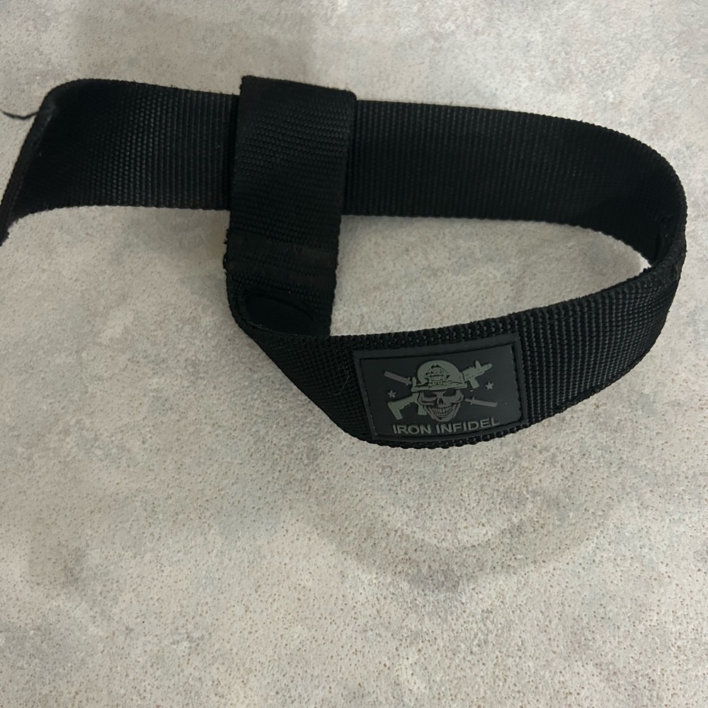Iron Infidel Black Weightlifting Strap. Just one